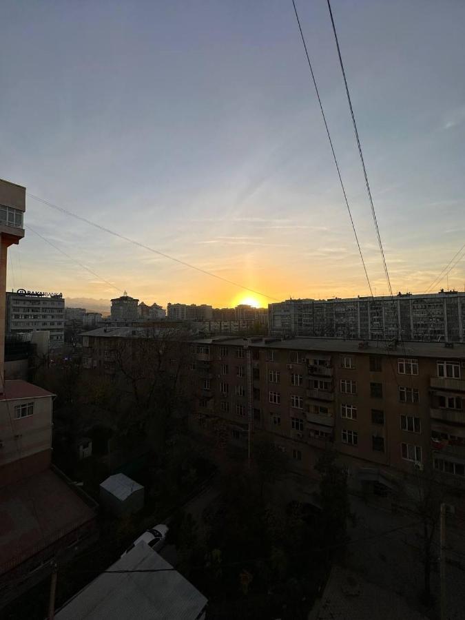 1-Room Apart. 21 On Usenbaeva 52 Near Eurasia Shopping Center Bischkek Exterior foto